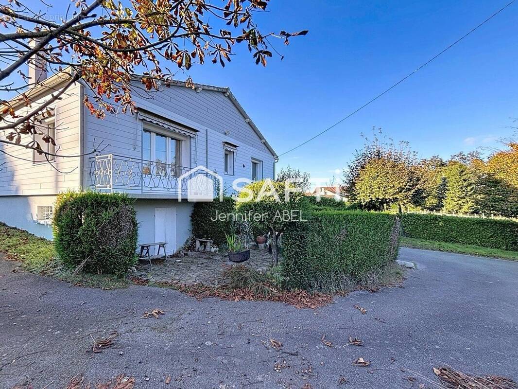 Photo 1 - Maison à LA CHAPELLE-SAINT-LAURENT