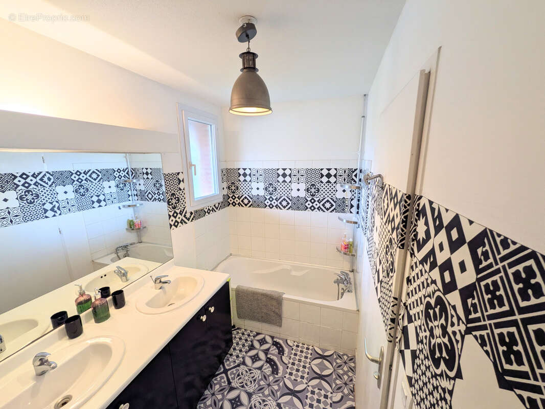 Maison à PORTET-SUR-GARONNE