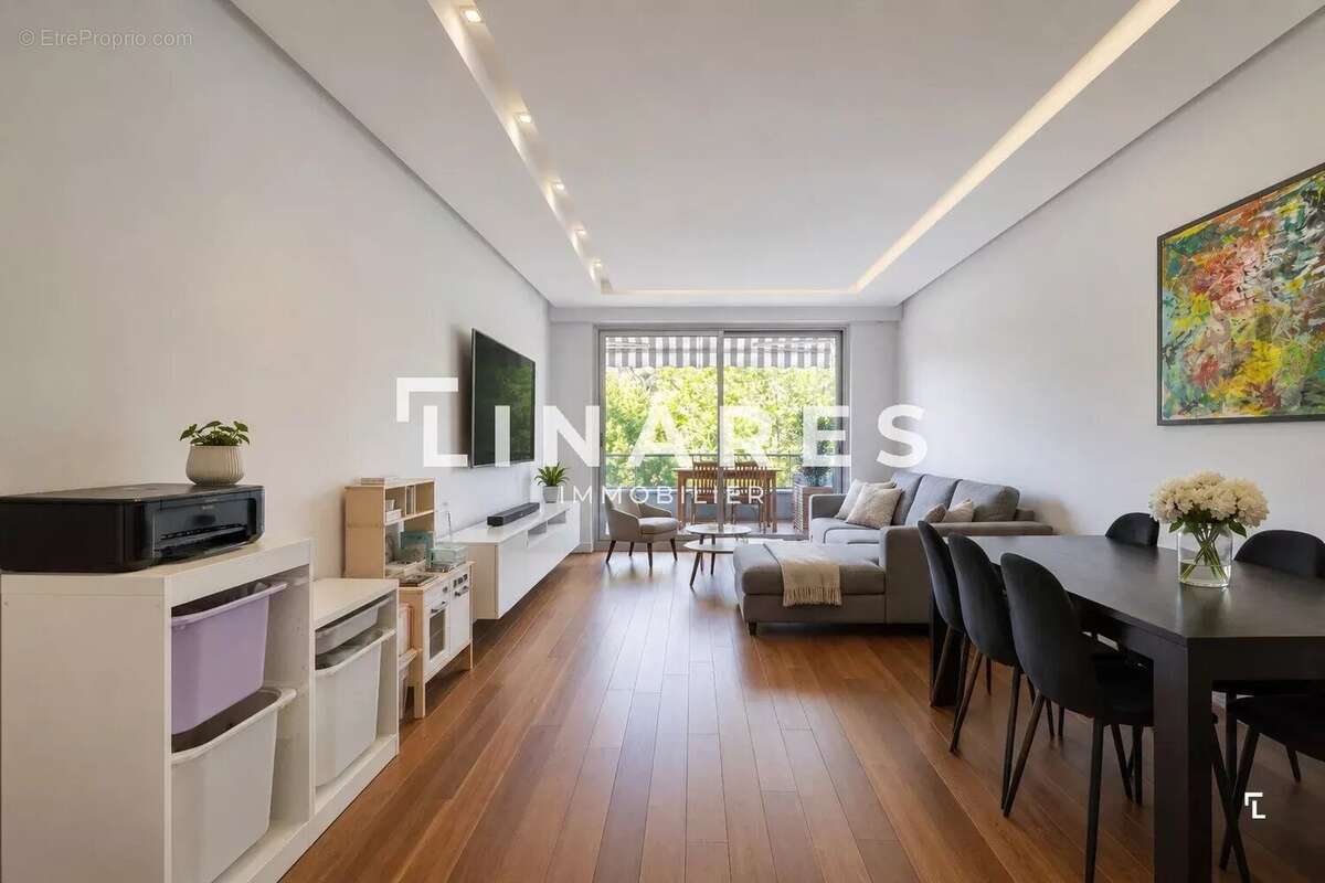 Appartement à MARSEILLE-8E