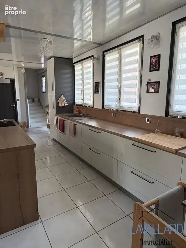 Maison 197 m² à Prouville  - photo 6