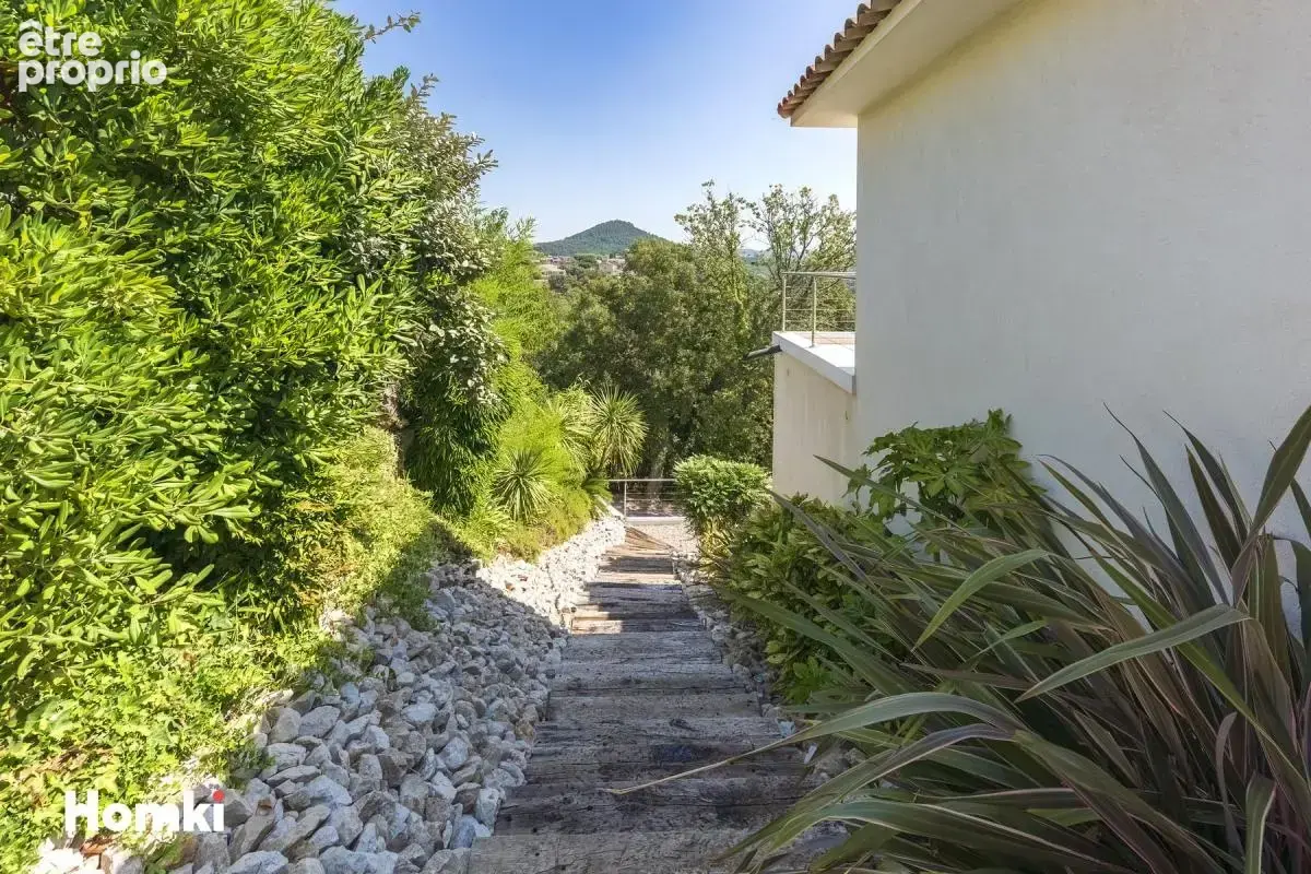 Maison/Villa T4 de 124 m² à Les Adrets-de-l'Estérel 83600 - photo 12