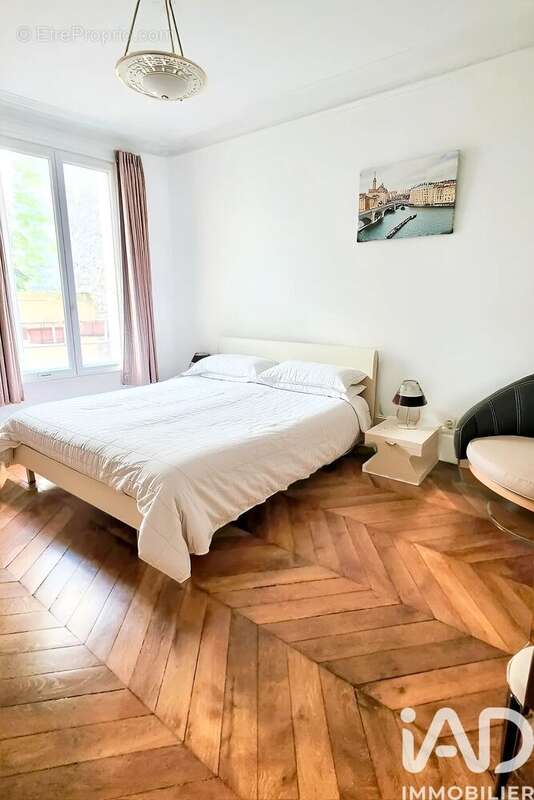 Photo 2 - Appartement à PARIS-16E