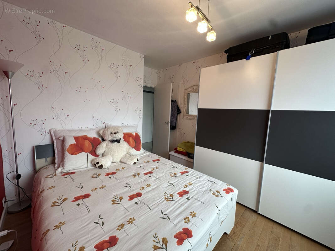 Maison à ETIVAL-CLAIREFONTAINE