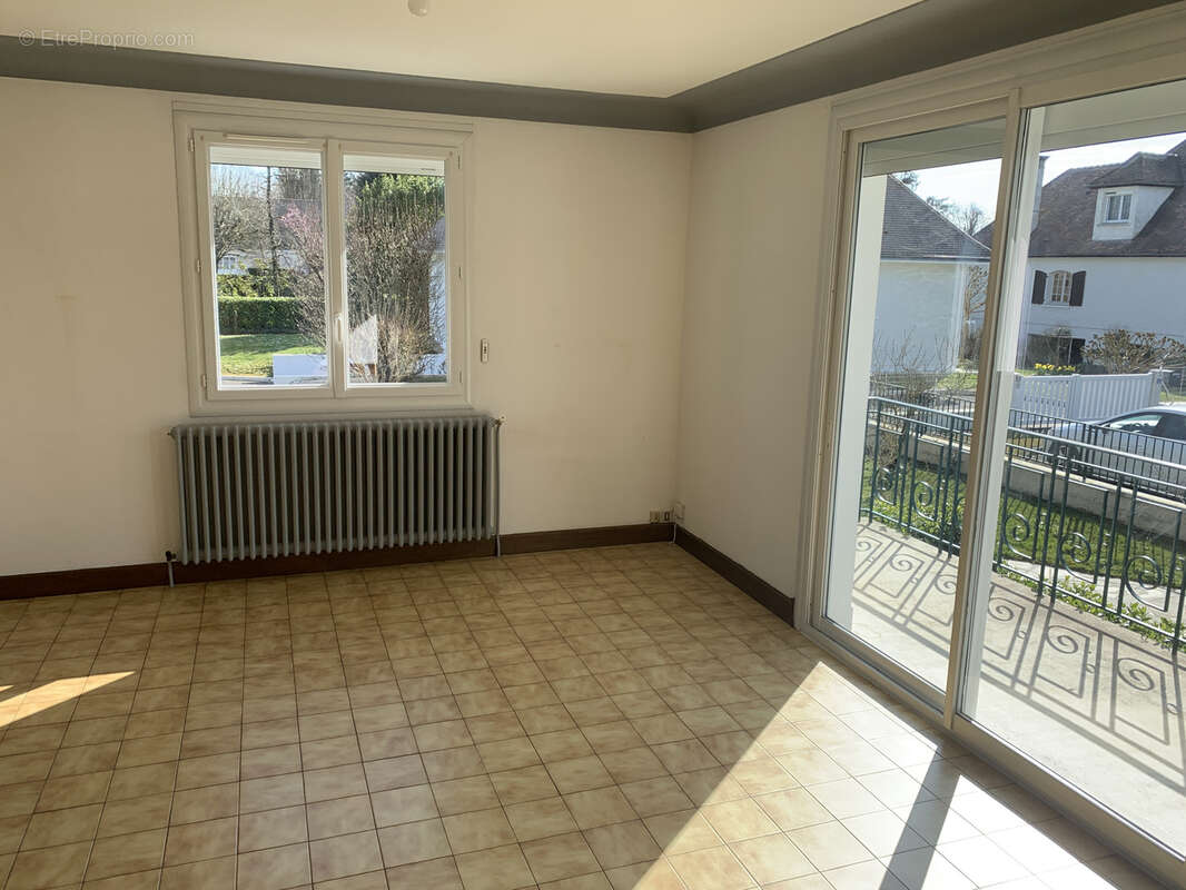 Maison à CHATELLERAULT