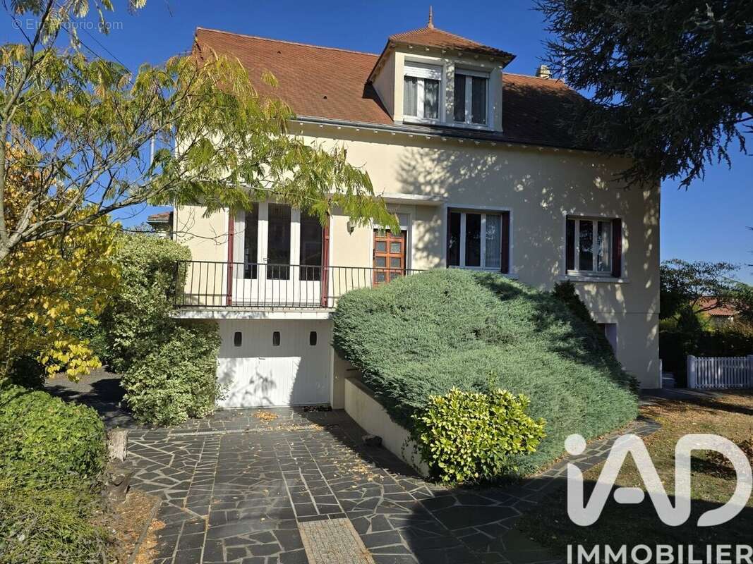 Photo 2 - Maison à THOUARS