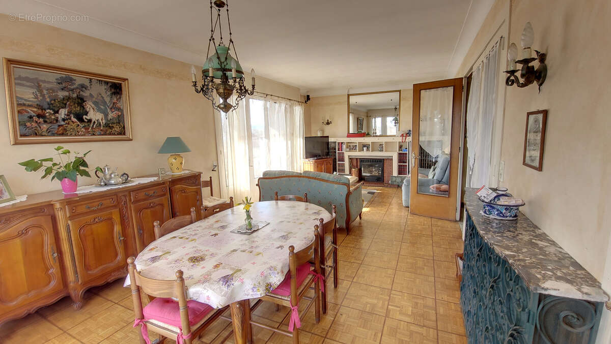 Maison à GERZAT