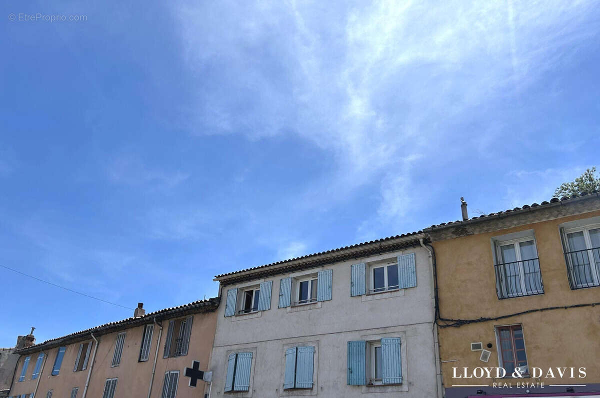 Appartement à LA PENNE-SUR-HUVEAUNE