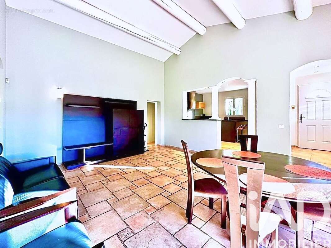 Photo 6 - Maison à ORANGE