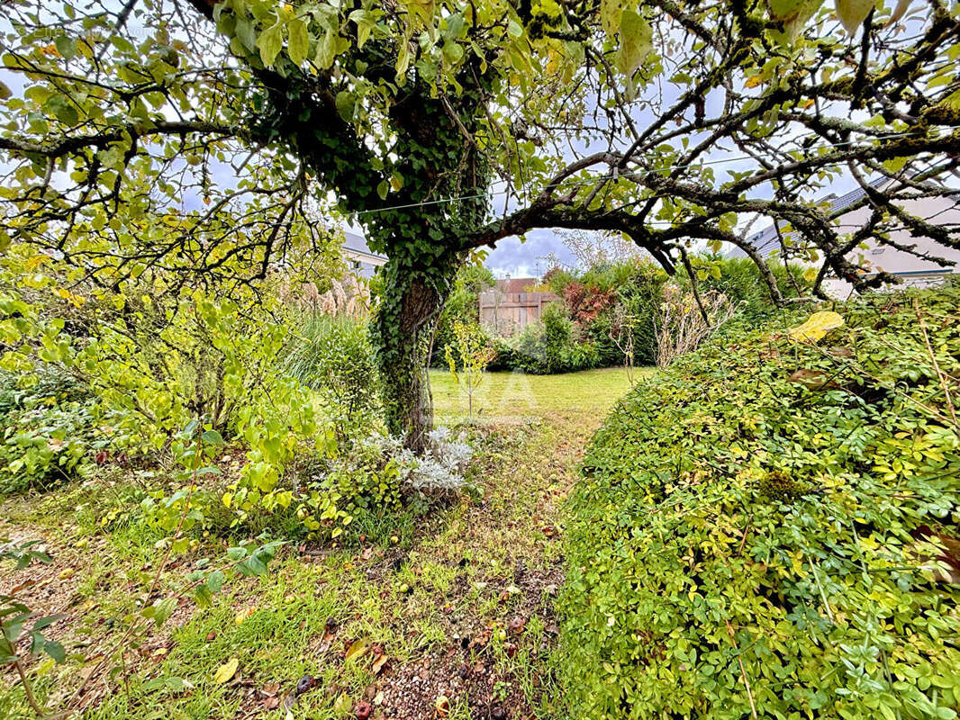 Maison à FLEURY-LES-AUBRAIS