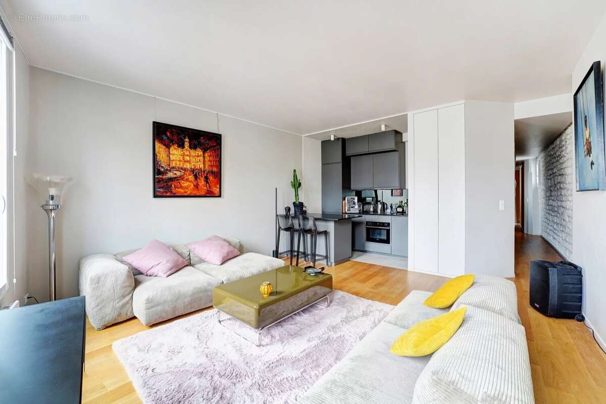 Appartement à PARIS-4E