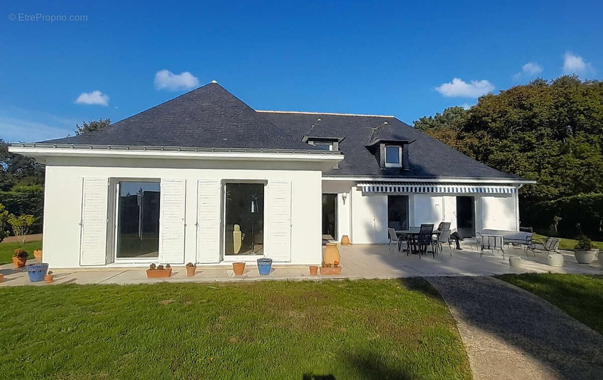 Maison à LA TURBALLE