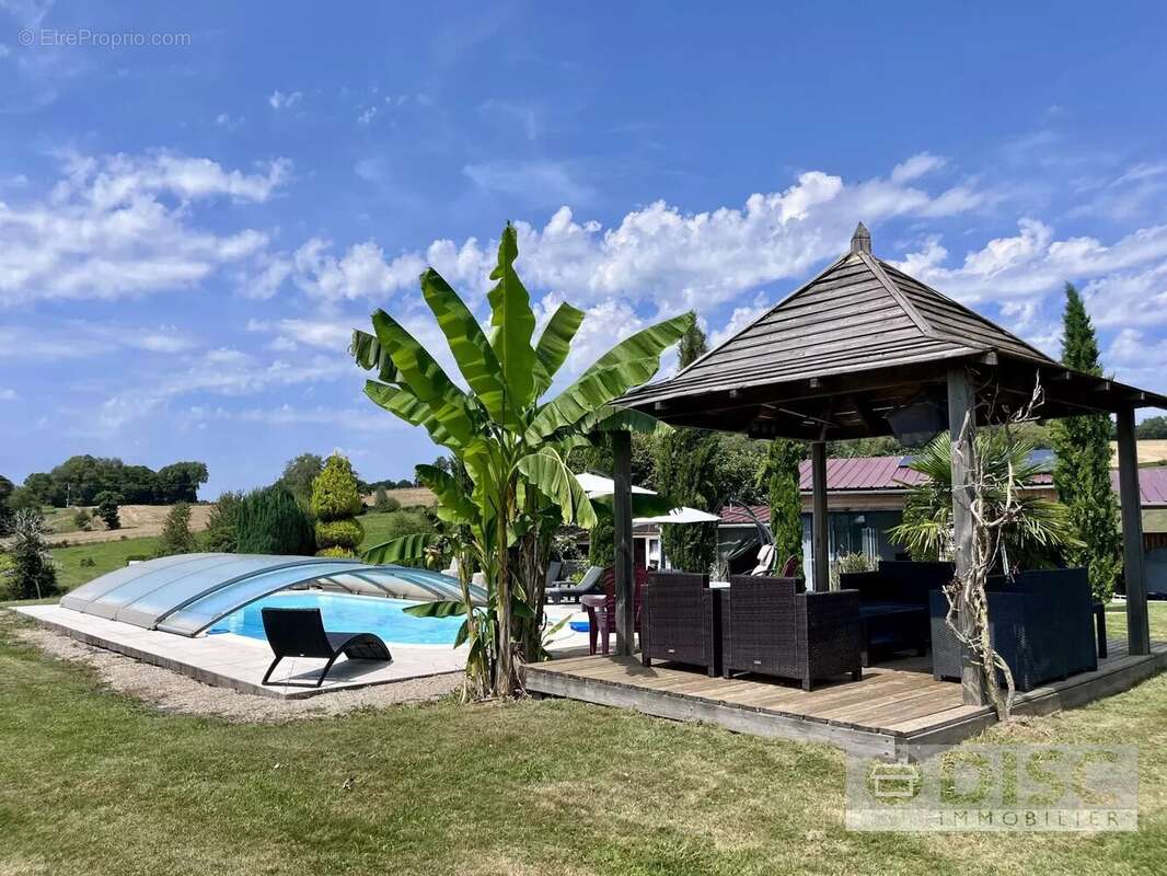 Propriété avec piscine chauffée et plus de 2 ha de terrain – proche Figeac - photo 16