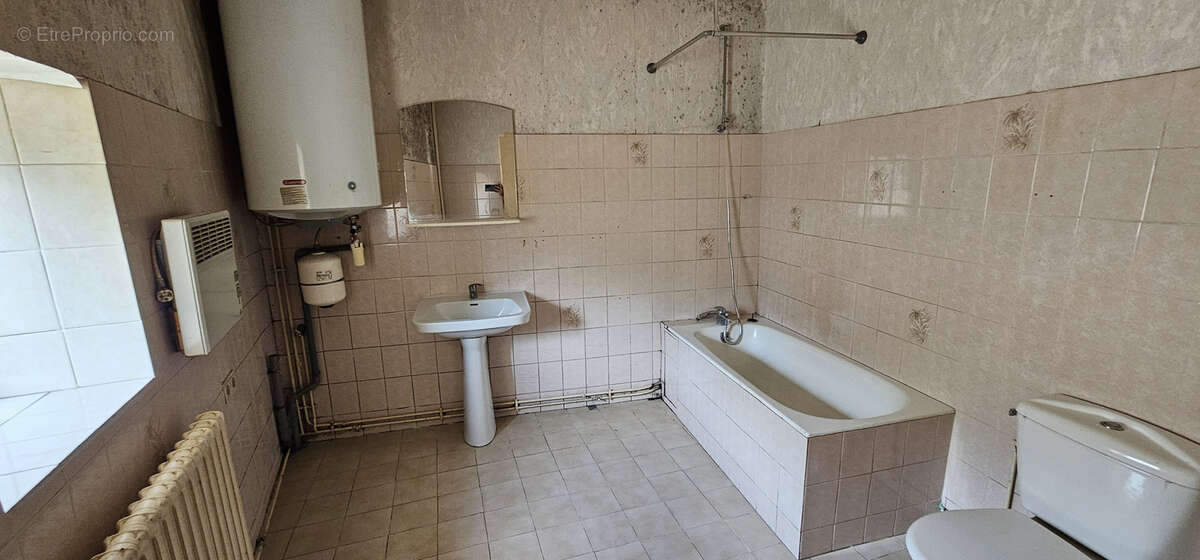 Maison à CORVOL-L'ORGUEILLEUX