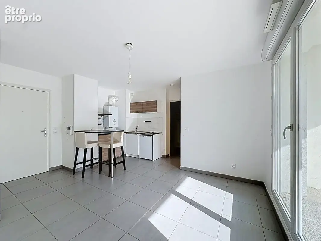 A VENDRE Appartement Caluire Et Cuire 2 pièces 36.35 m2 avec terrasse - photo 3