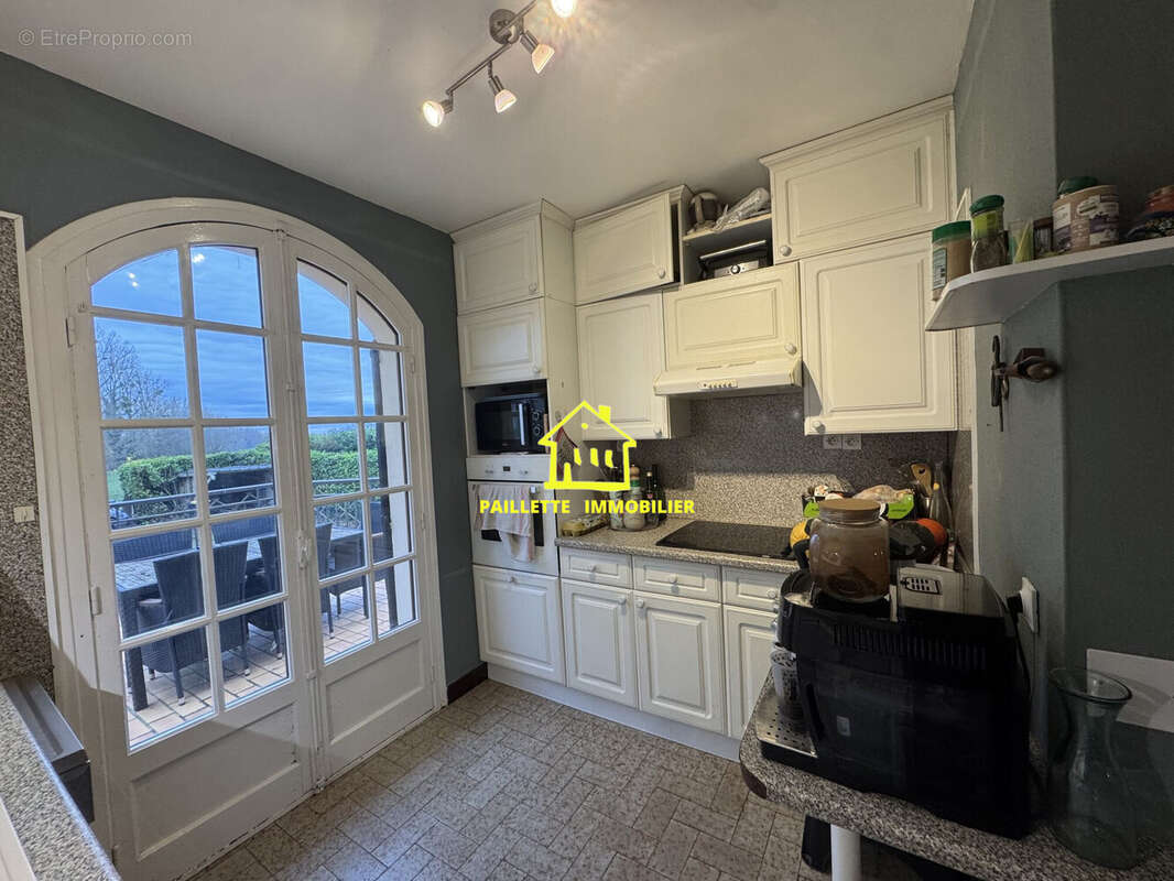 Maison à SAINT-ROMAIN-DE-COLBOSC