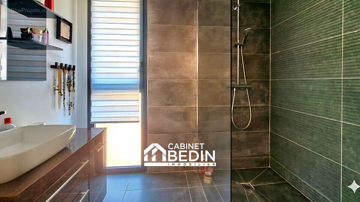Maison 117 m² à Pessac  - photo 9