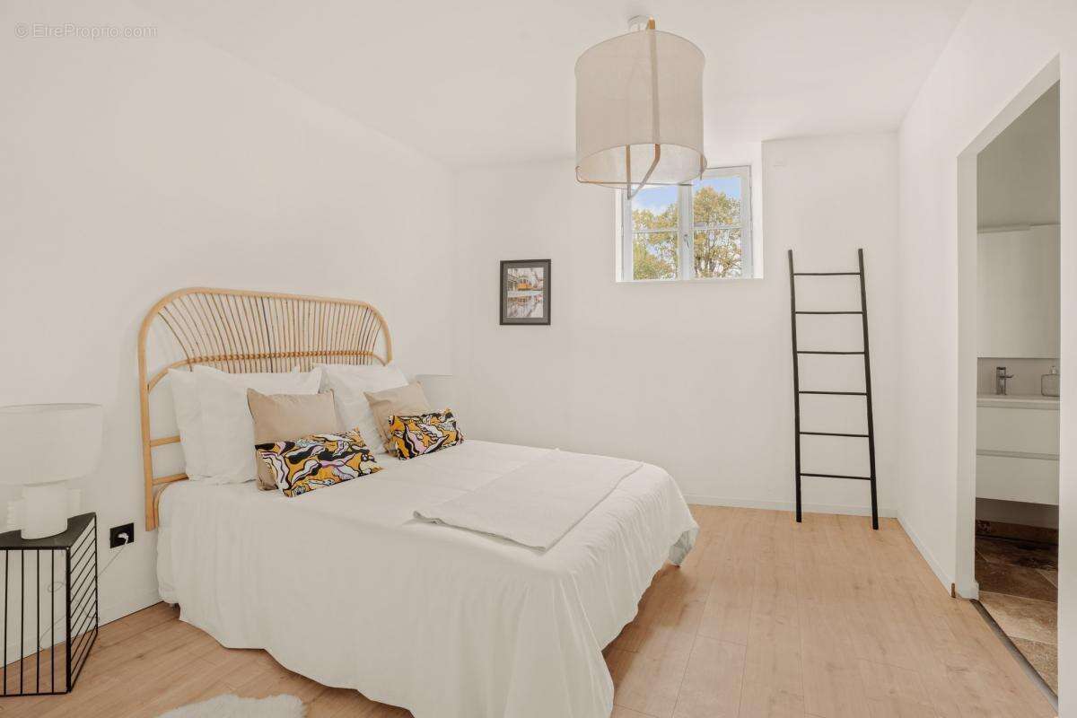 Appartement à SOLAIZE