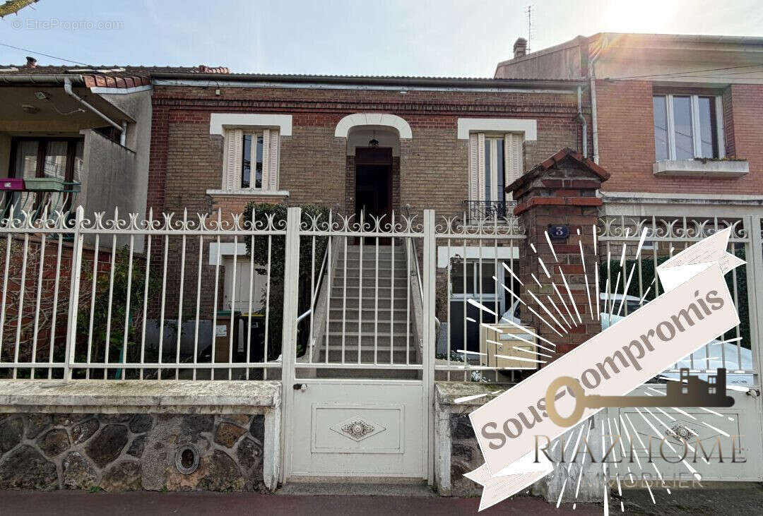 Maison à LA COURNEUVE