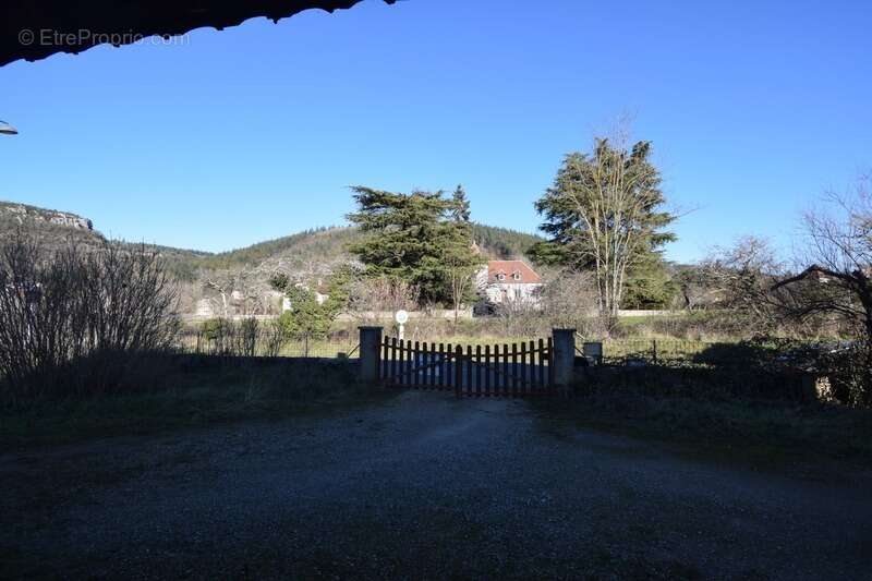 Maison à TOUR-DE-FAURE