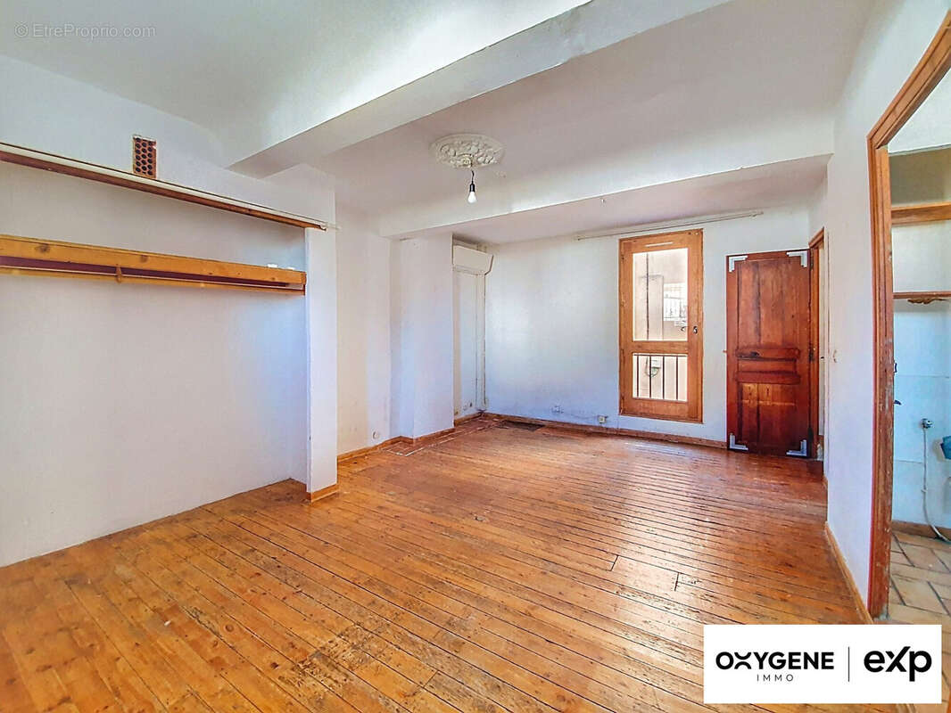 Maison à SAINT-ESTEVE