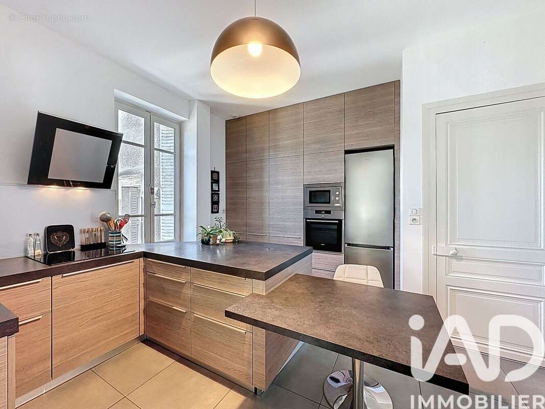 Photo 5 - Appartement à CALUIRE-ET-CUIRE