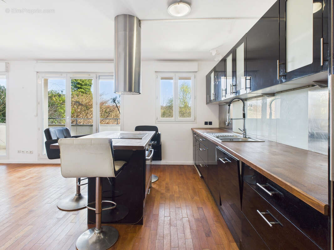 Appartement à CORBEIL-ESSONNES