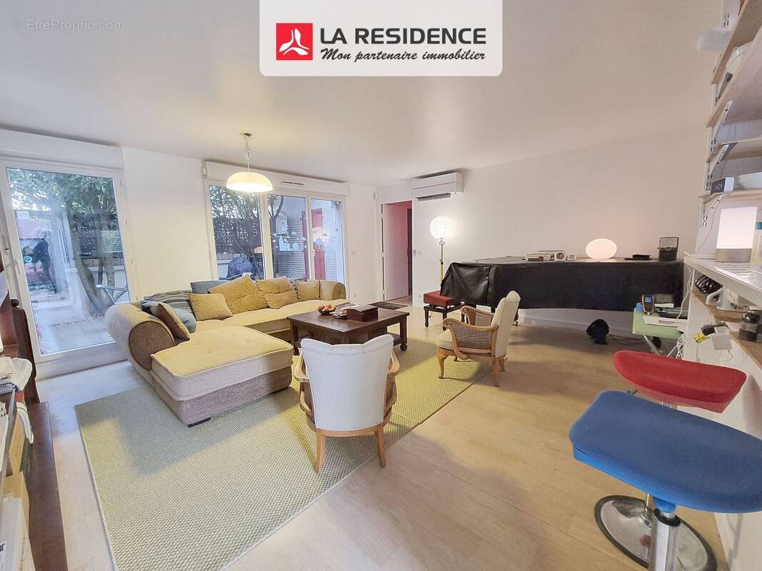 Appartement à STAINS