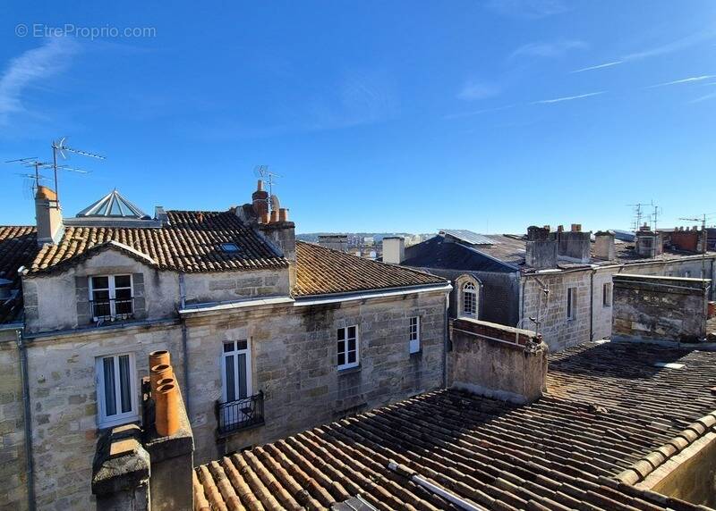 Appartement à BORDEAUX