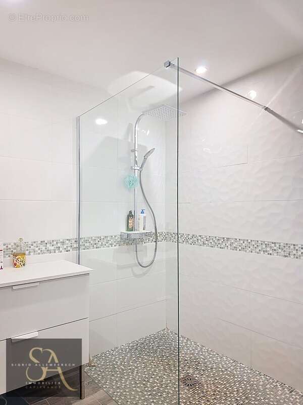 Maison à RIEUX-EN-VAL