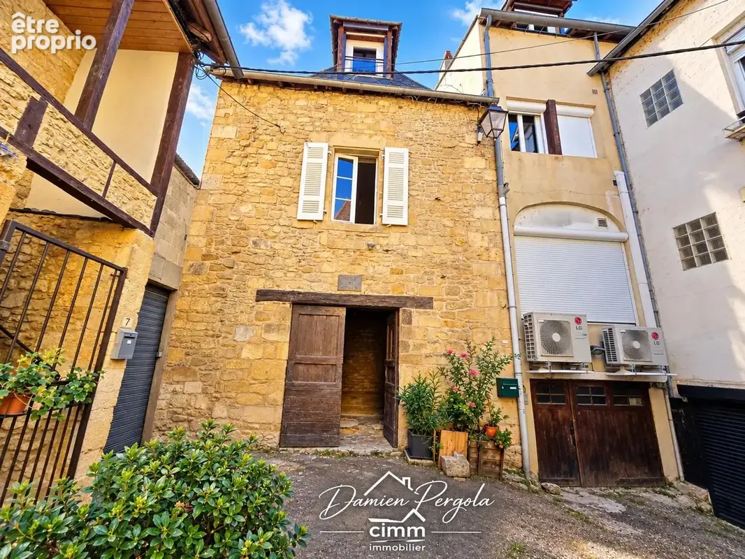 Photo Appartement à Montignac au prix de 235 000€