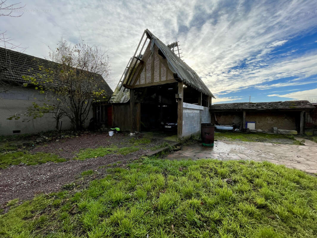 Maison à LES BAUX-SAINTE-CROIX