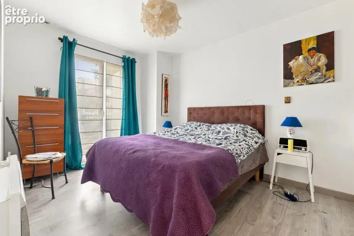 Agréable Maison de 7 pièces de 117 m² à Villejuif - photo 9