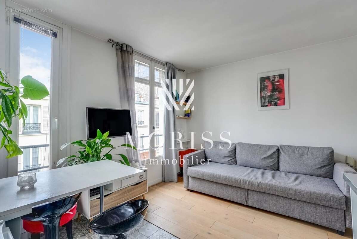 Appartement à PARIS-17E