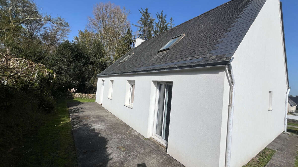 Maison à ERGUE-GABERIC