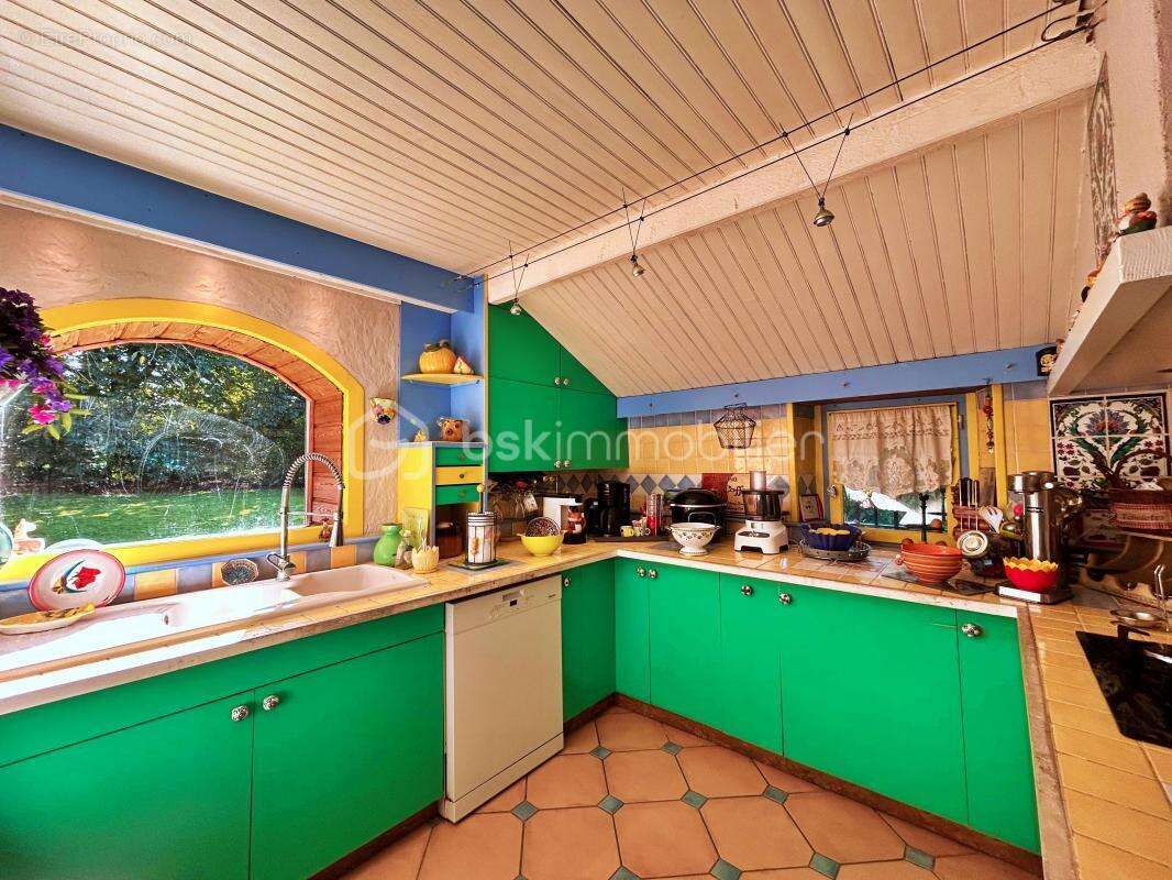 Maison à SAINT-LEGER-EN-YVELINES