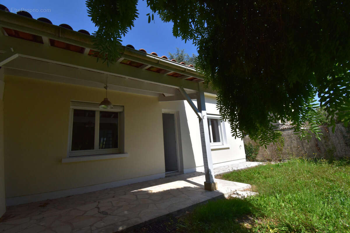 DSC_0049 - Maison à SOYAUX