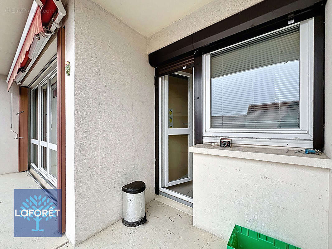 Appartement à MENNECY