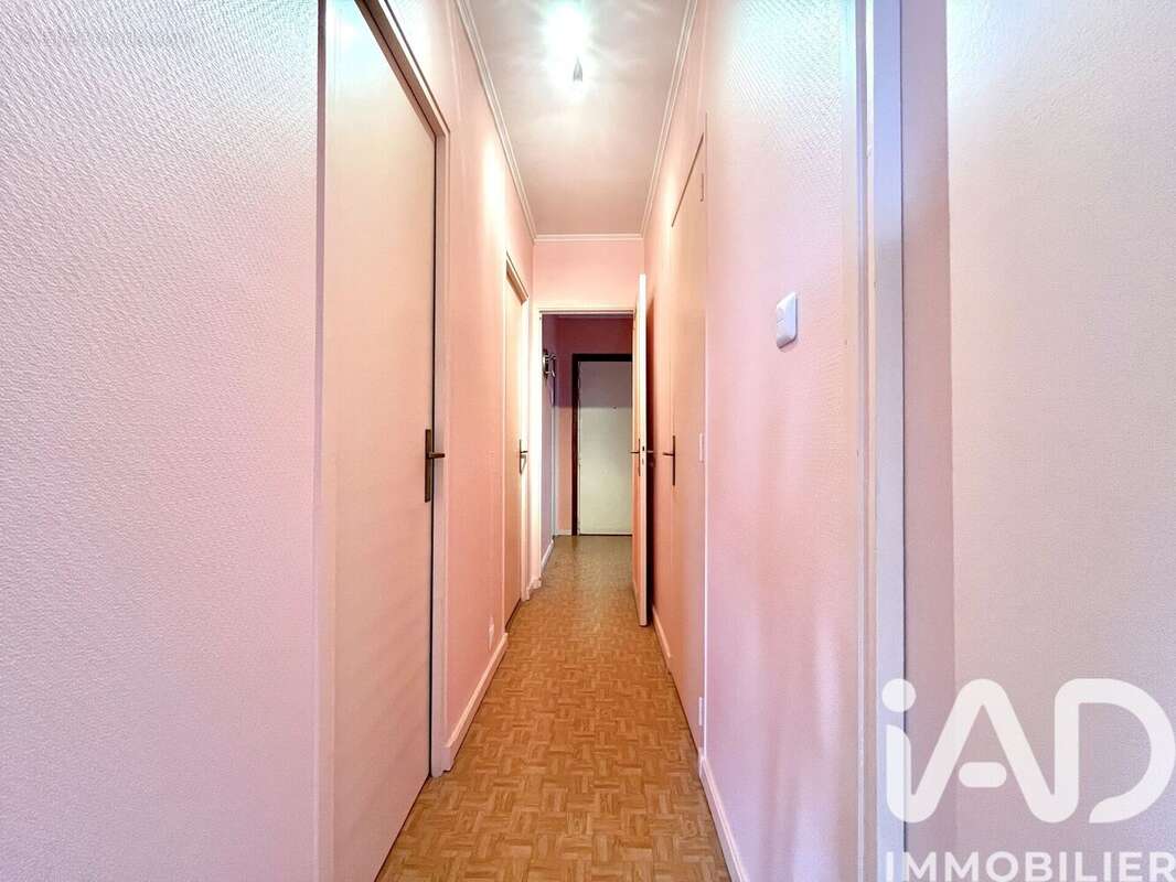 Photo 9 - Appartement à RIS-ORANGIS