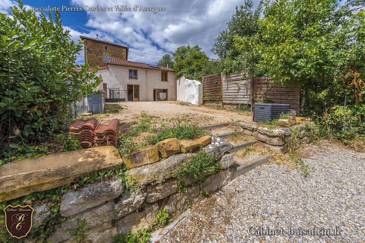 Maison à SAINT-VERAND