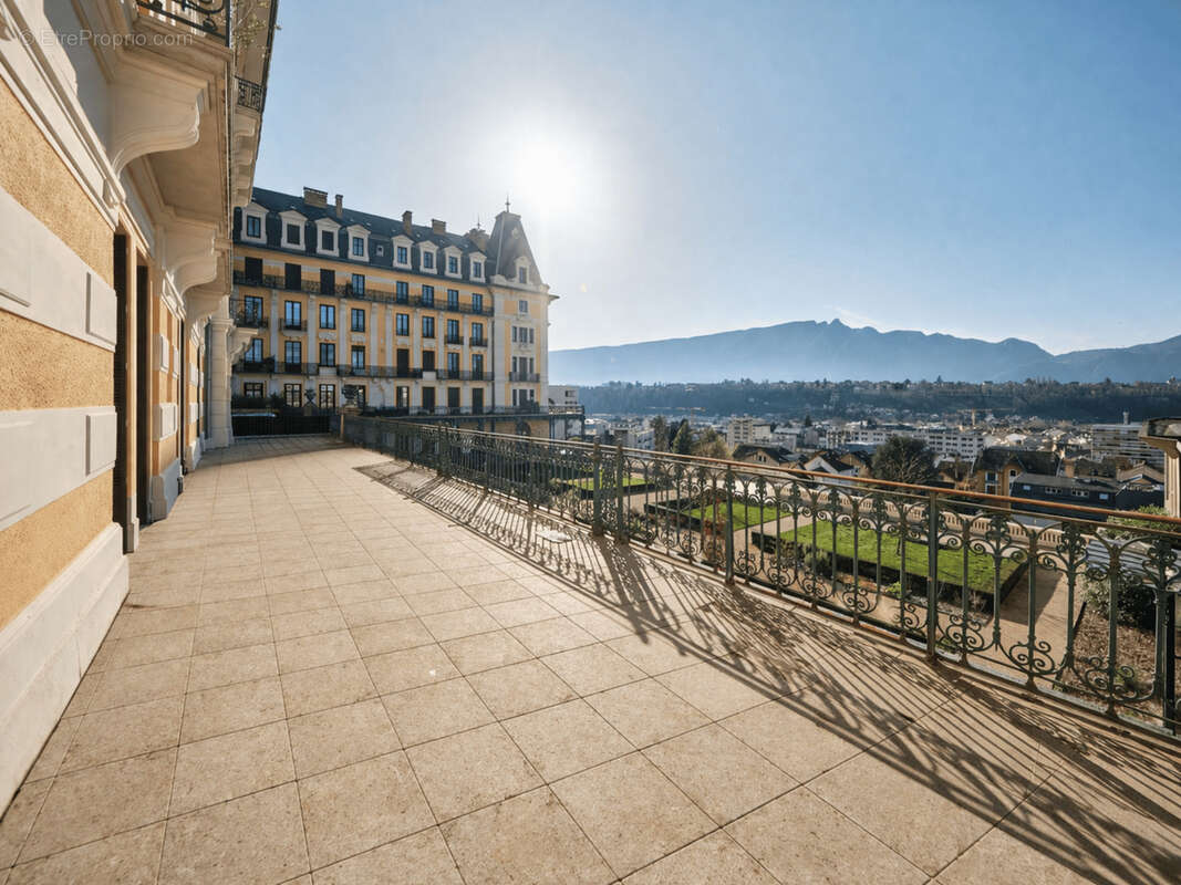 Appartement à AIX-LES-BAINS