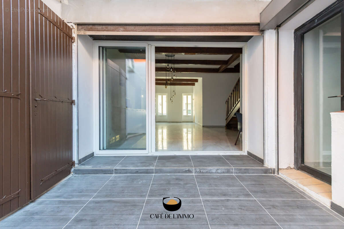 Maison à MARSEILLE-10E