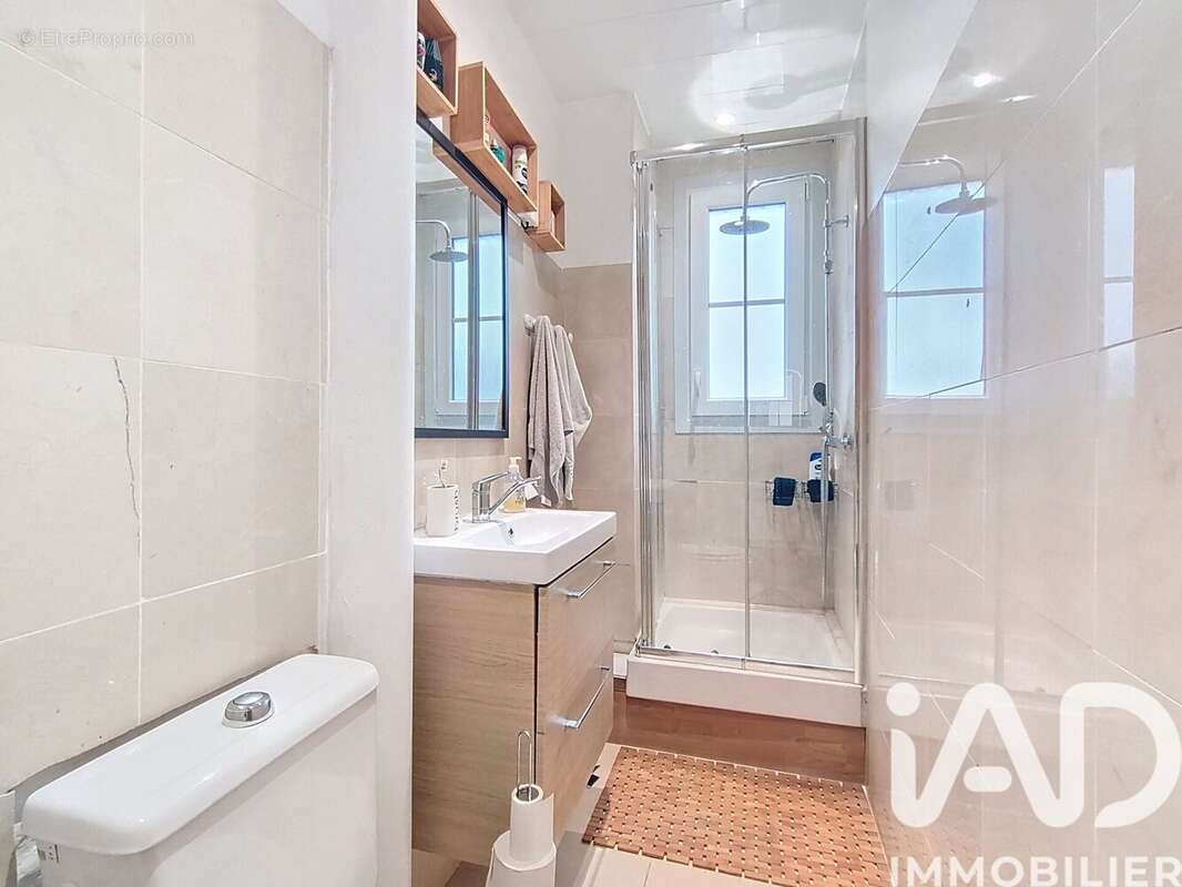 Photo 6 - Appartement à LE BLANC-MESNIL
