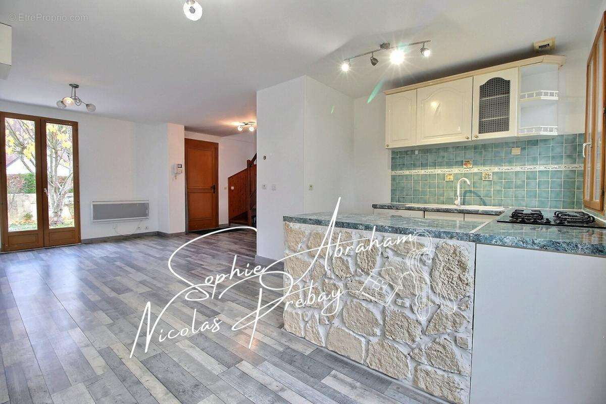 Maison à ANGERVILLE