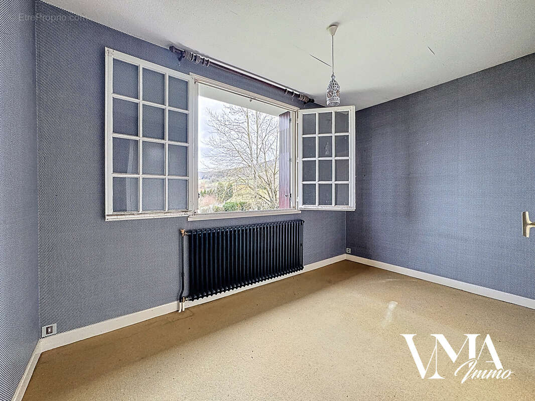 Maison à SAINTE-FOY-L&#039;ARGENTIERE