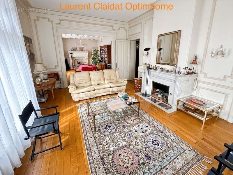 Maison à SAINT-QUENTIN