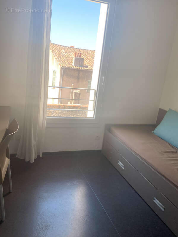 Appartement à MARSEILLE-3E