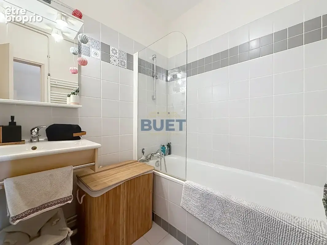 Centre historique   proche place de la Libération, appartement type 2 - photo 6