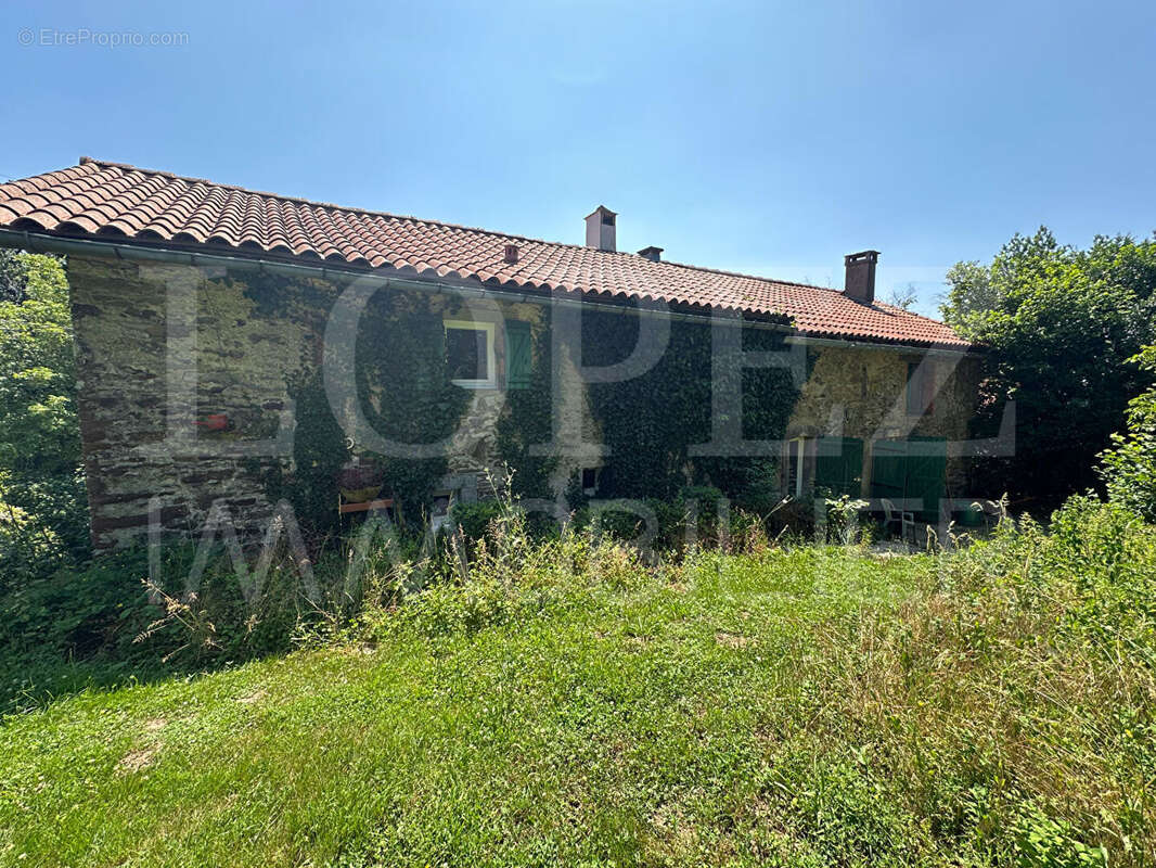 Maison à SAINT-AMANS-VALTORET