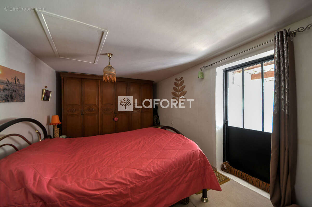 Maison à LISLE-SUR-TARN