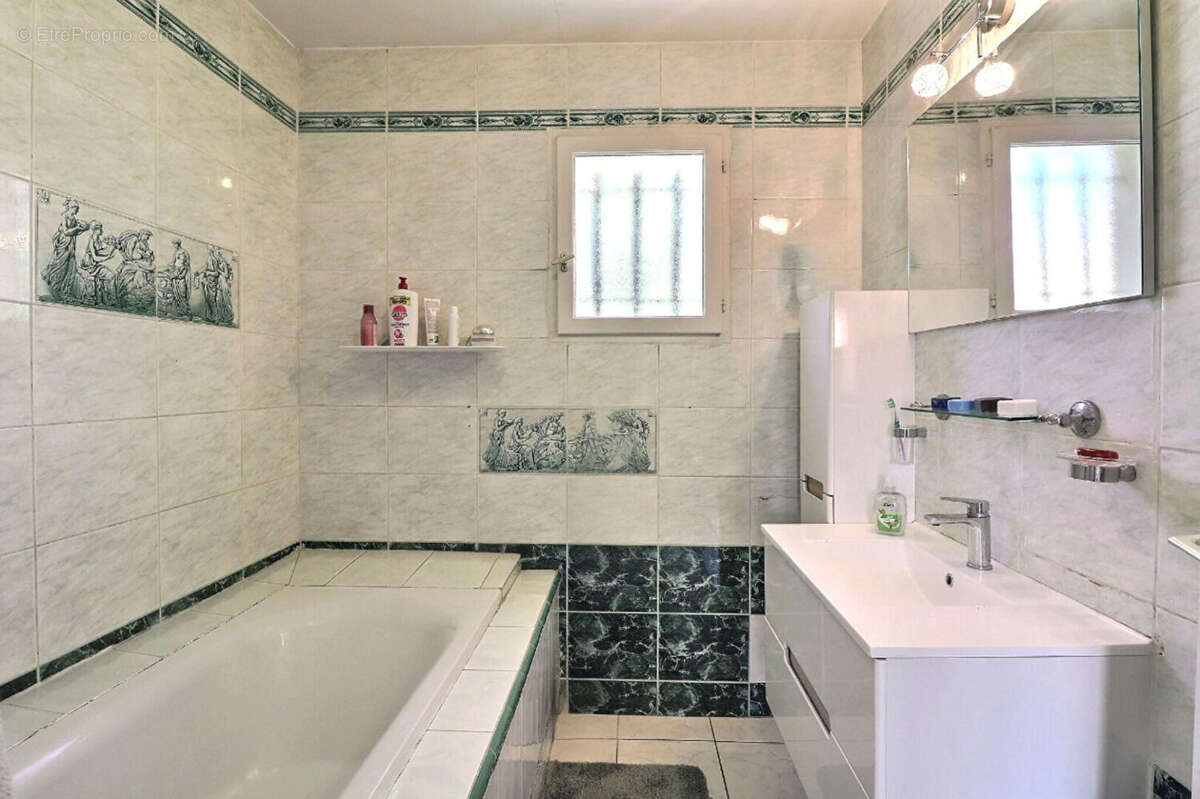 Maison à MARSEILLE-12E